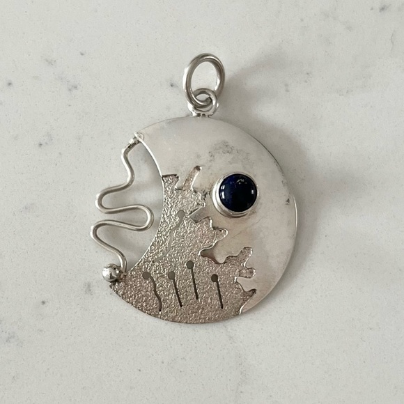 Vintage Artisan Sterling Silver Lapis Lazuli Pendant